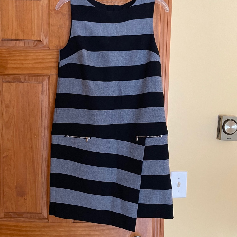 Dress - Banana Republic - Picture 9 of 10
